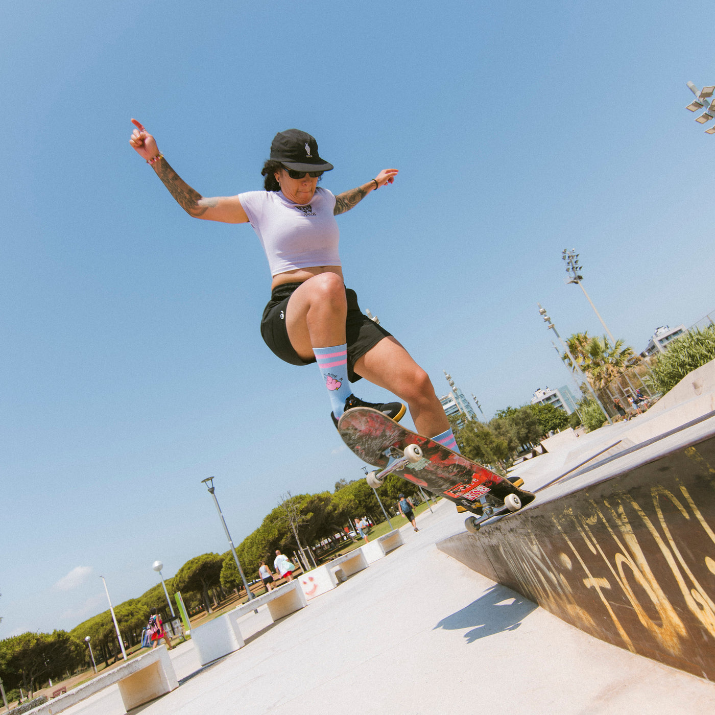 Don't give a shit - Mid High